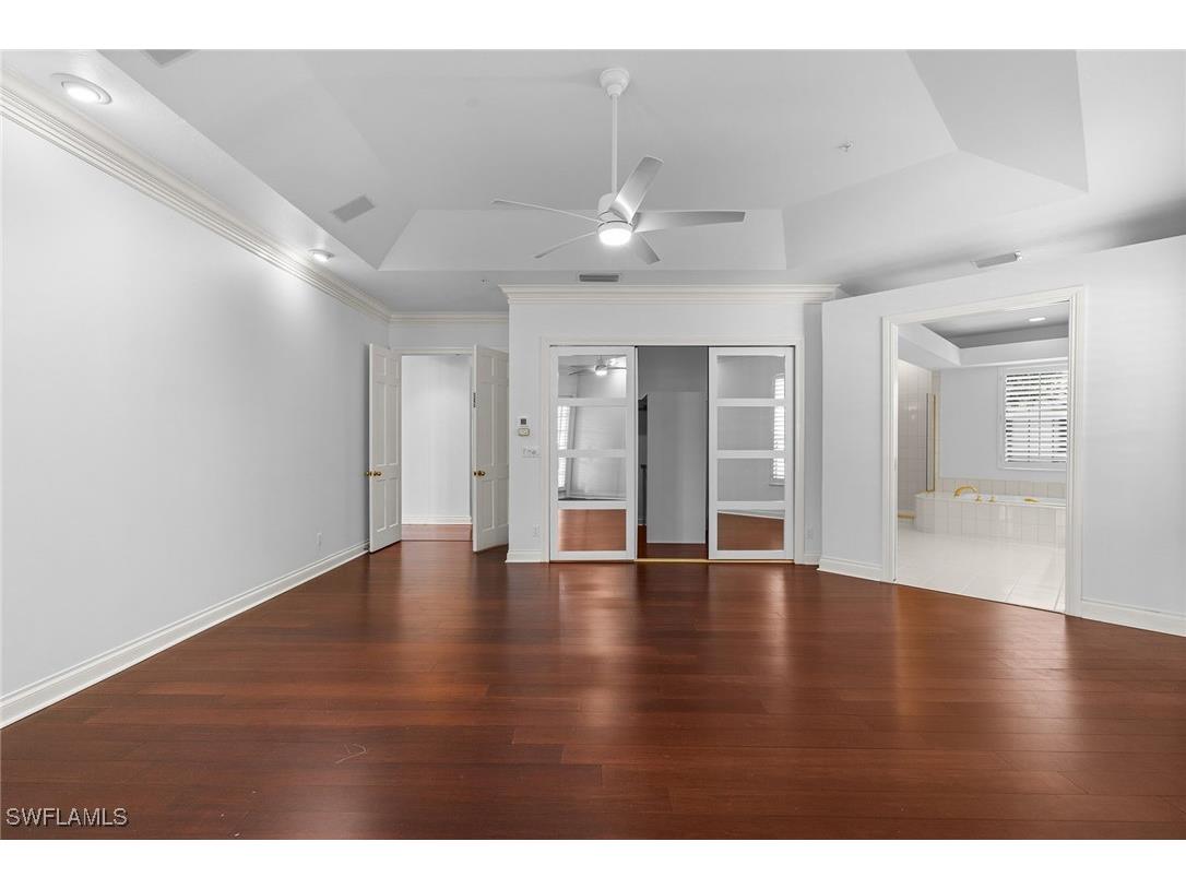 156 Colonade Circle #1107 Naples FL 34103 225077449 image20