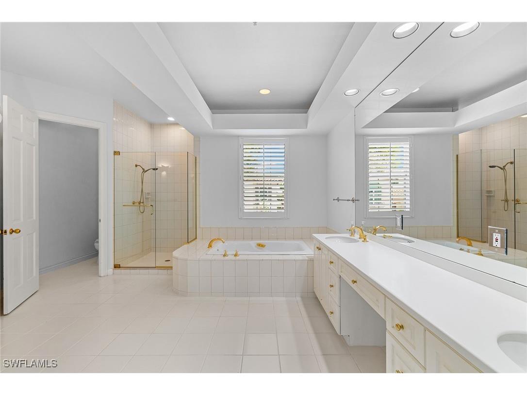 156 Colonade Circle #1107 Naples FL 34103 225077449 image22