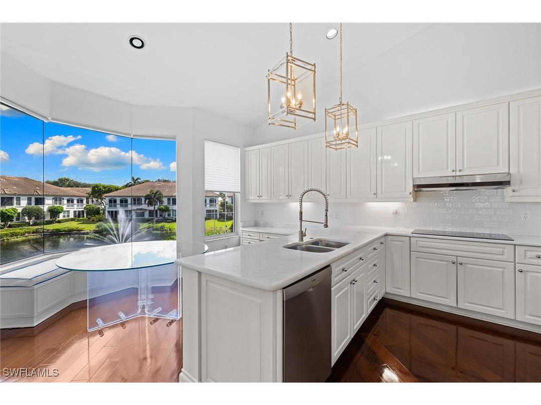 156 Colonade Circle #1107 Naples FL 34103 225077449 image6