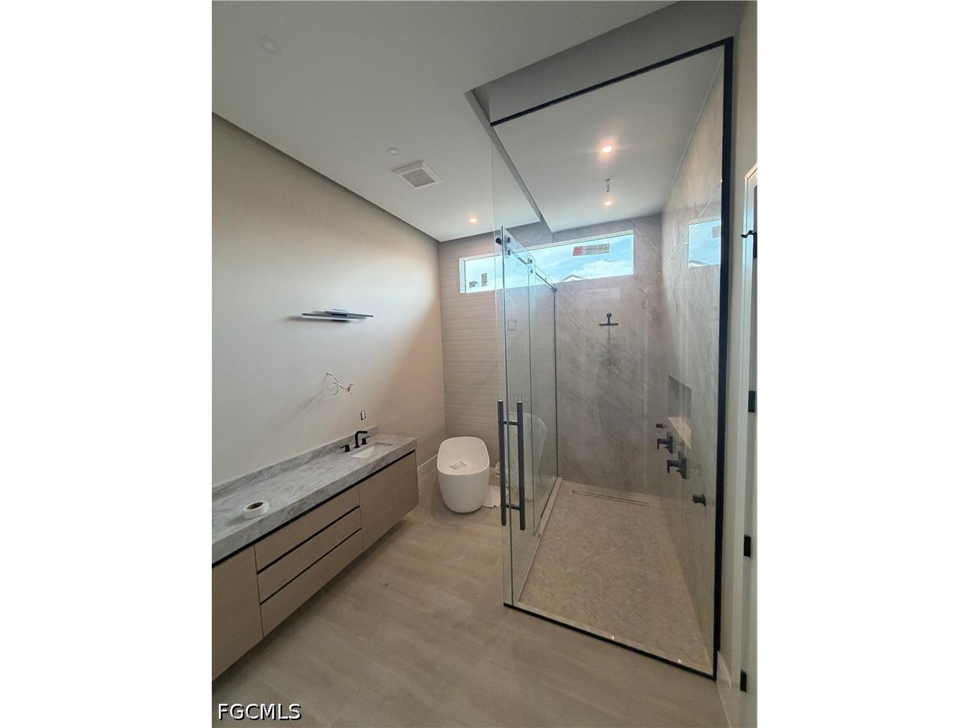 156 SW 52nd Terrace Cape Coral FL 33914 2026020467 image11