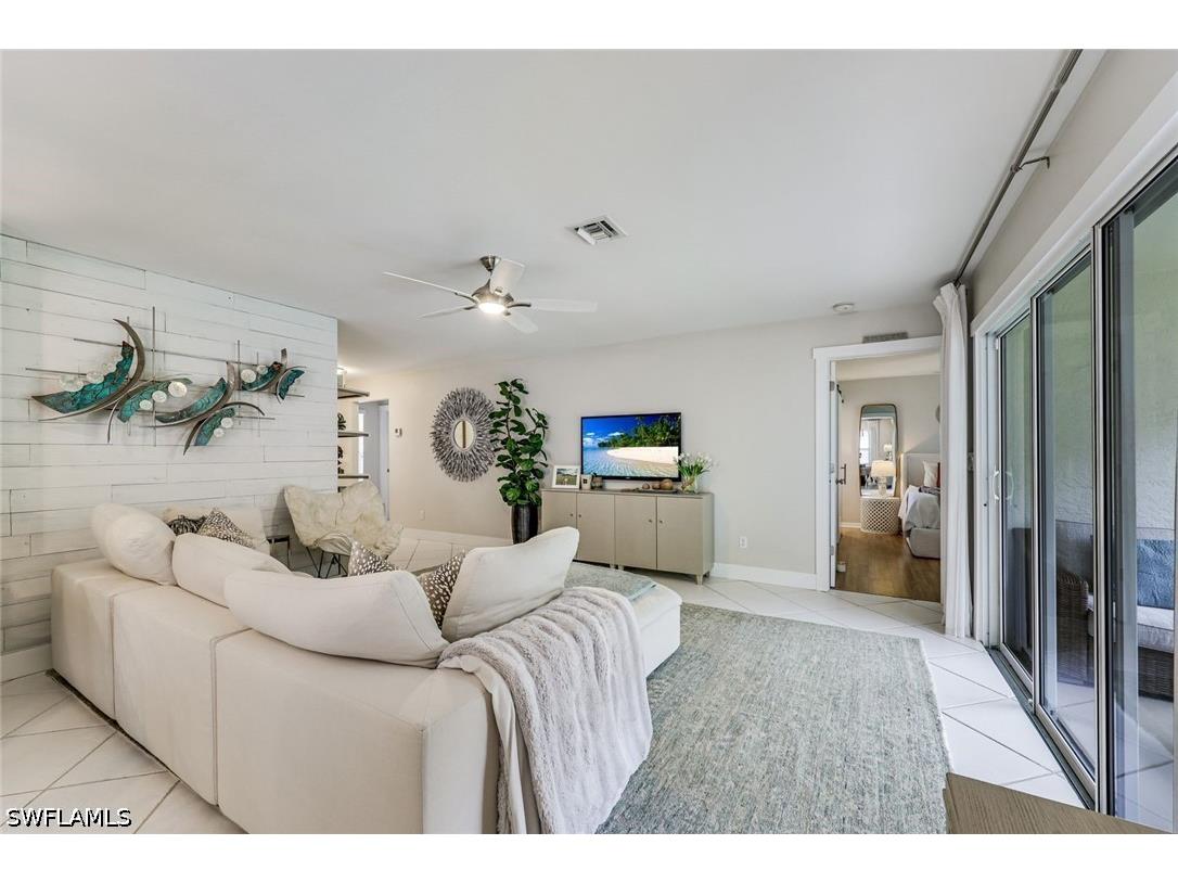156 Stanhope Circle Naples FL 34104 226019766 image14