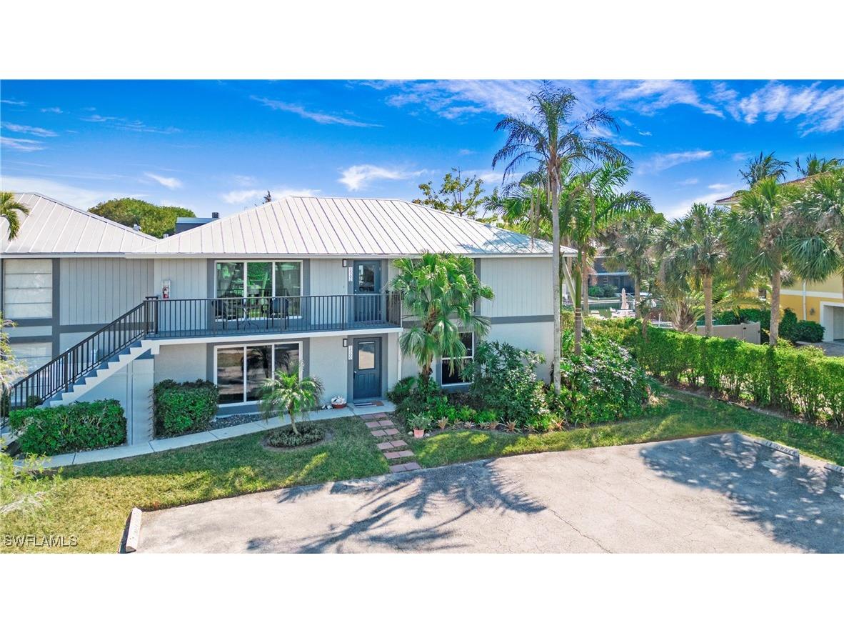 1560 Blue Point Avenue #3 Naples FL 34102 224079565 image1