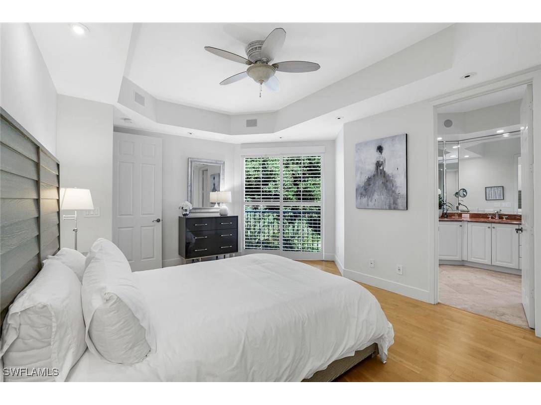 1560 Clermont Drive #D-201 Naples FL 34109 225081639 image10