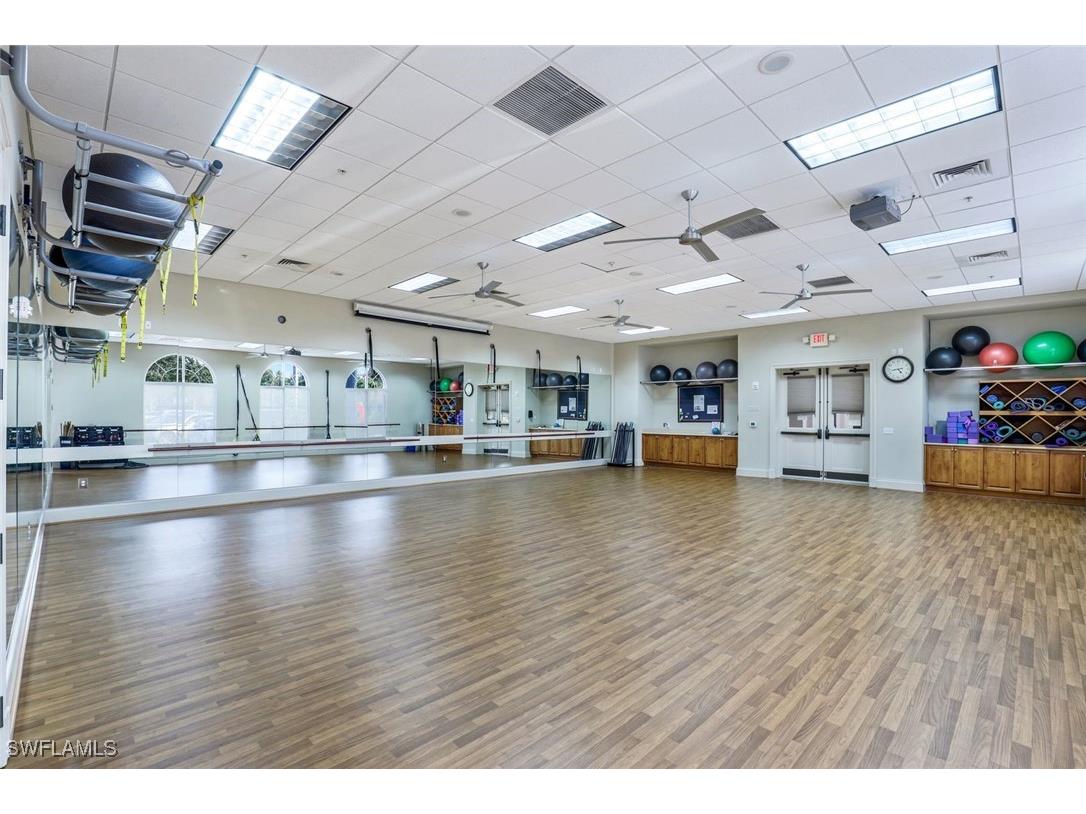 1560 Clermont Drive #D-201 Naples FL 34109 225081639 image24