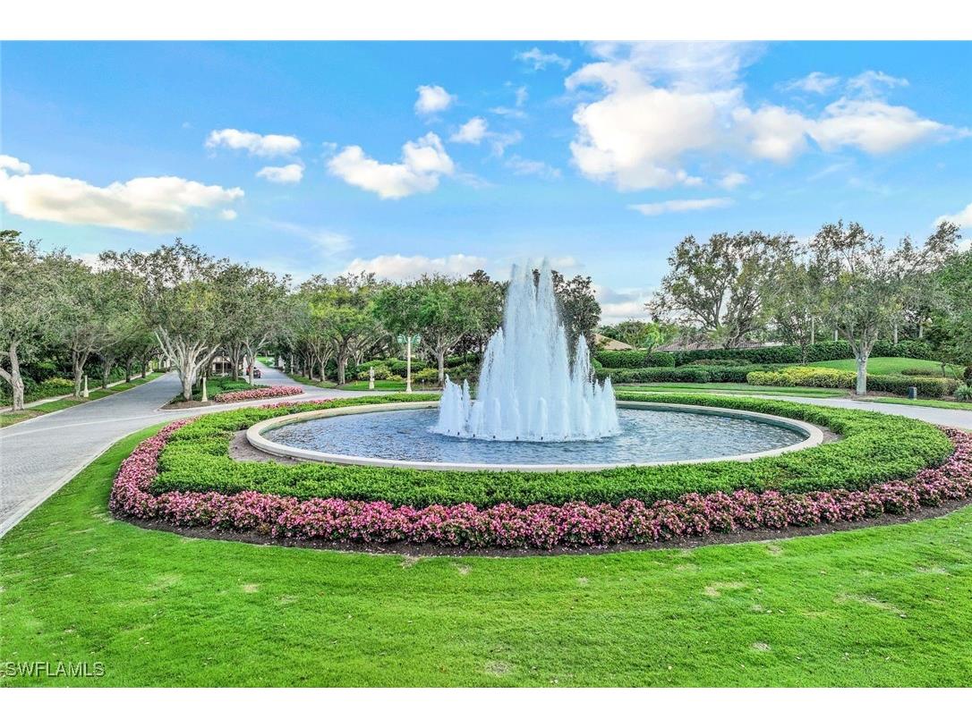 1560 Clermont Drive #D-201 Naples FL 34109 225081639 image25