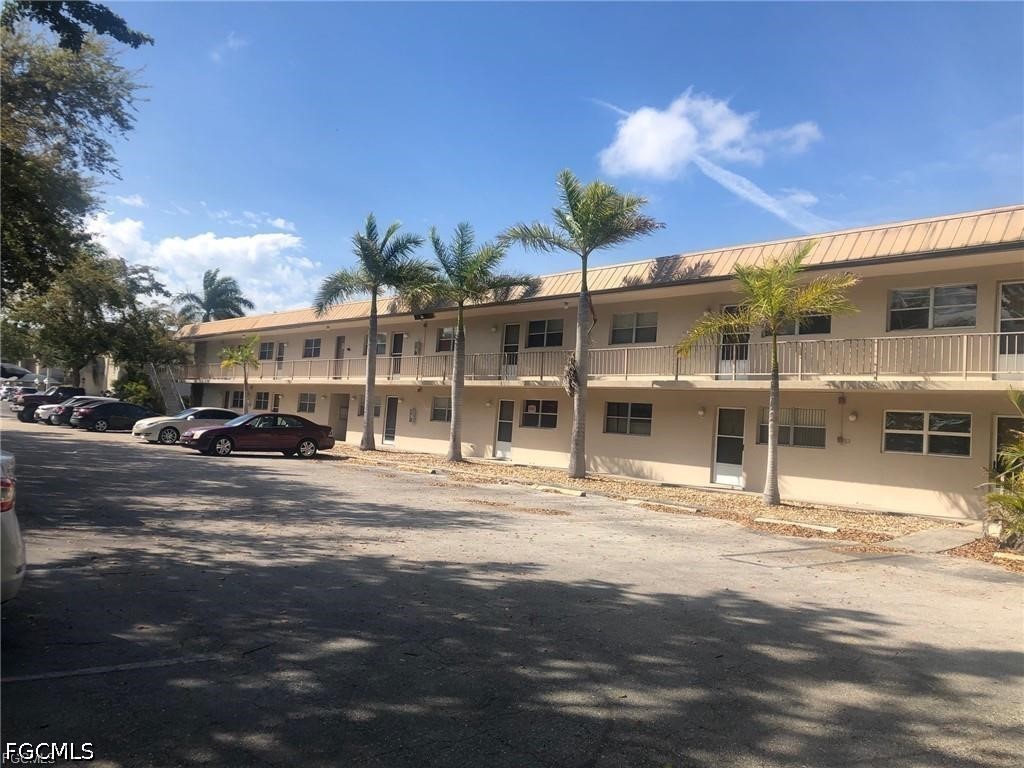 1560 Colonial Boulevard #136 Fort Myers FL 33907 2026021351 image2