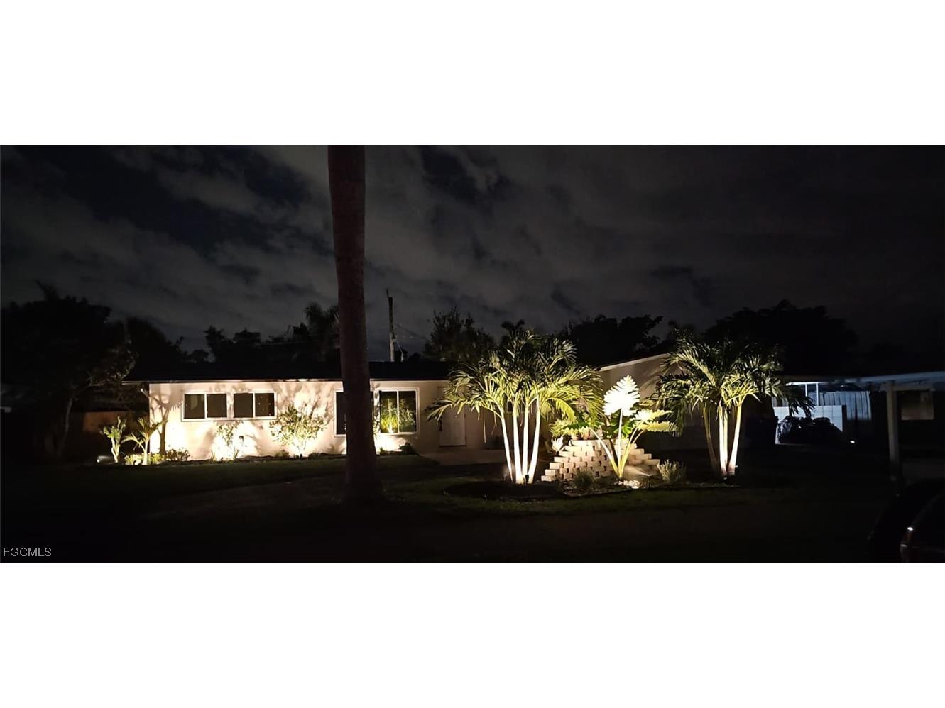 1560 Ricardo Avenue Fort Myers FL 33901 2025010871 image2