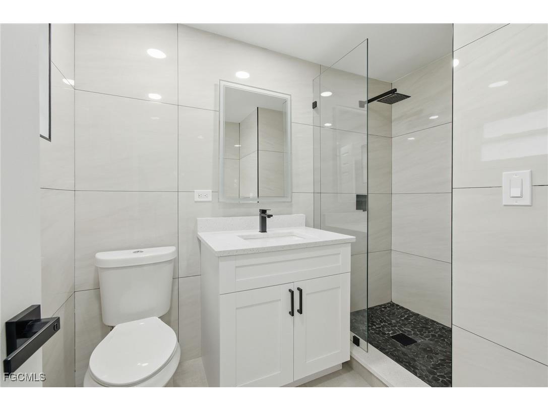 1560 Ricardo Avenue Fort Myers FL 33901 2025010871 image26