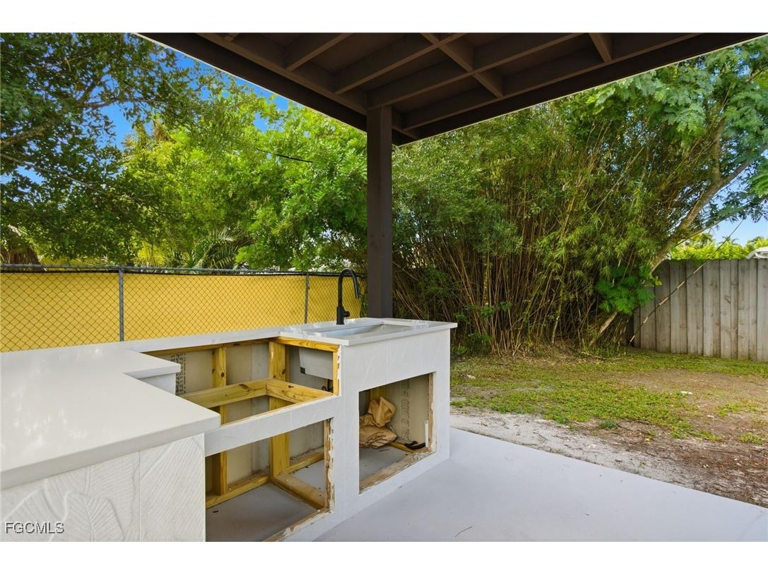 1560 Ricardo Avenue Fort Myers FL 33901 2025010871 image39