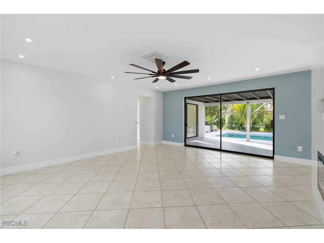 1560 Ricardo Avenue Fort Myers FL 33901 2025010871 image9