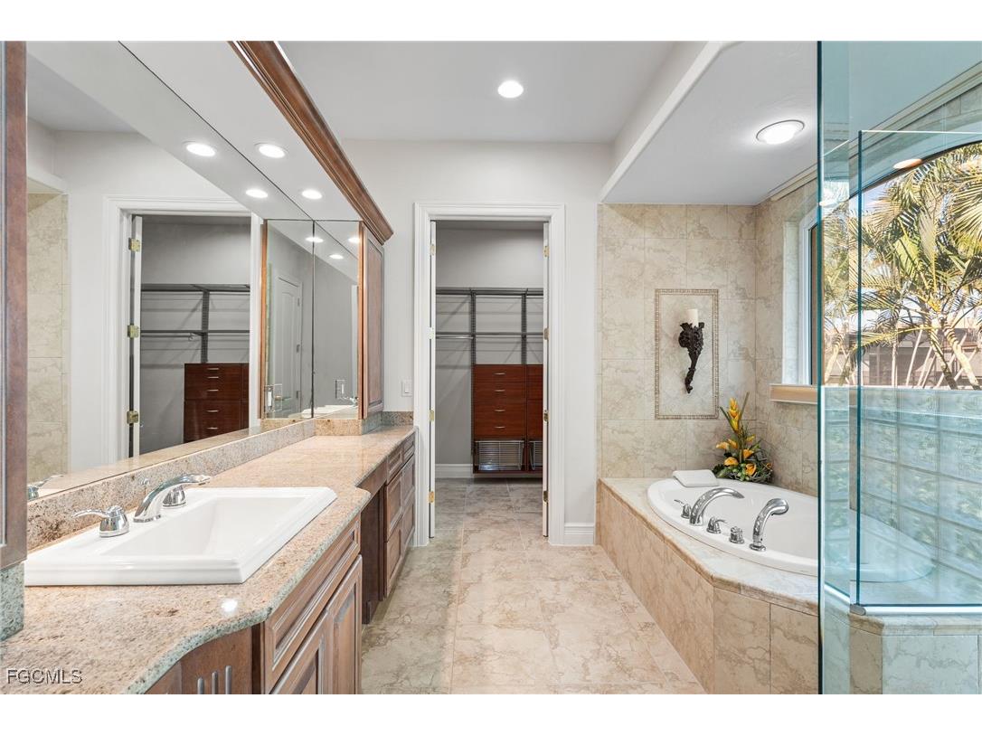 15600 Catalpa Cove Drive Fort Myers FL 33908 2025020712 image25