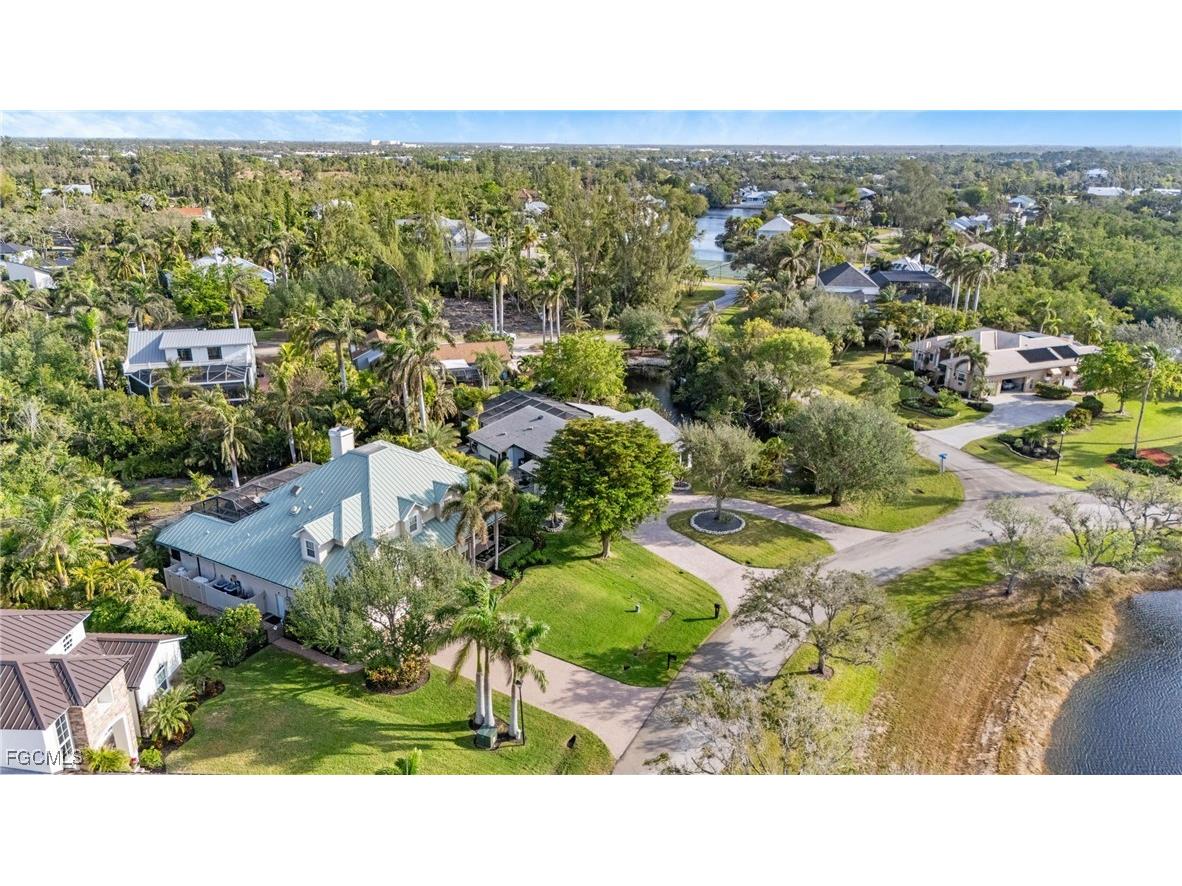 15600 Light Blue Circle Fort Myers FL 33908 2025010763 image10