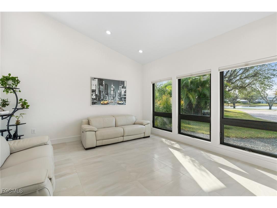 15600 Light Blue Circle Fort Myers FL 33908 2025010763 image14