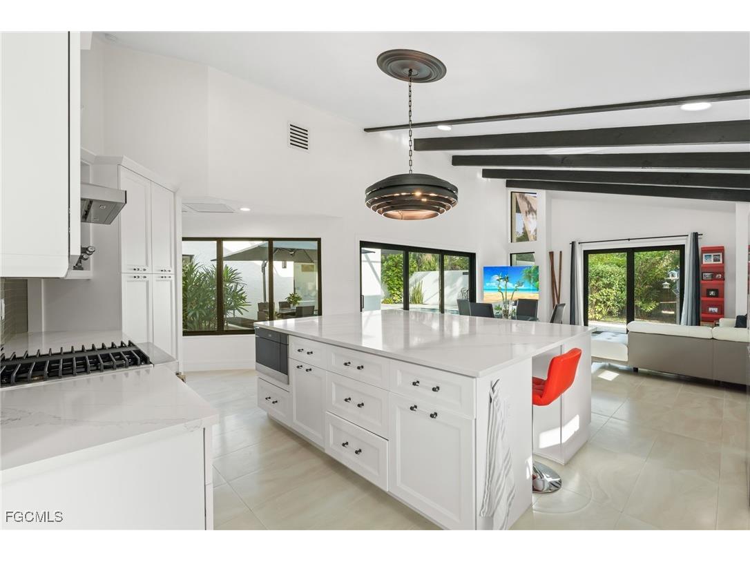 15600 Light Blue Circle Fort Myers FL 33908 2025010763 image27