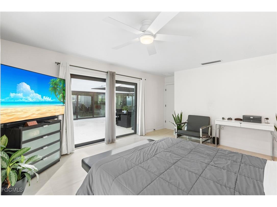 15600 Light Blue Circle Fort Myers FL 33908 2025010763 image29