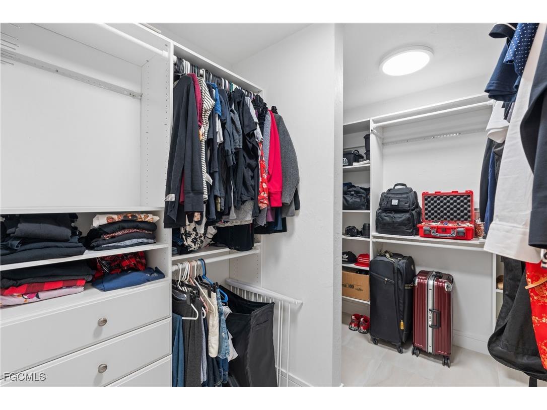 15600 Light Blue Circle Fort Myers FL 33908 2025010763 image34