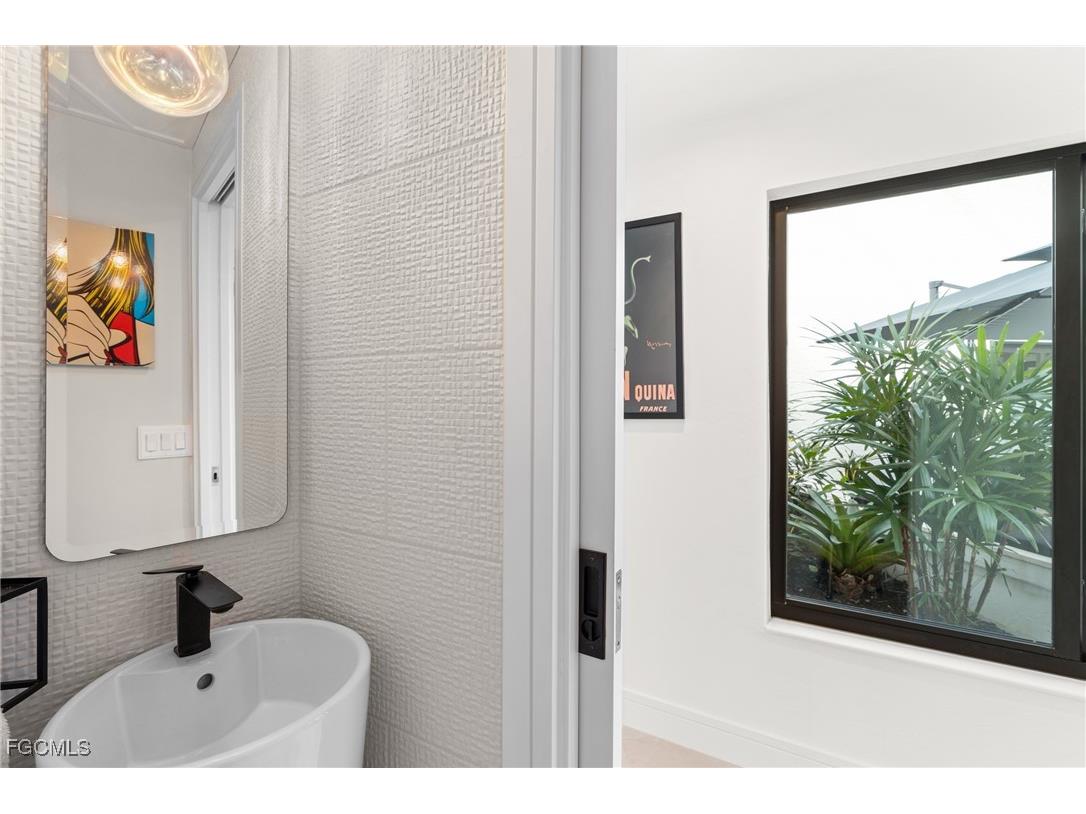 15600 Light Blue Circle Fort Myers FL 33908 2025010763 image37