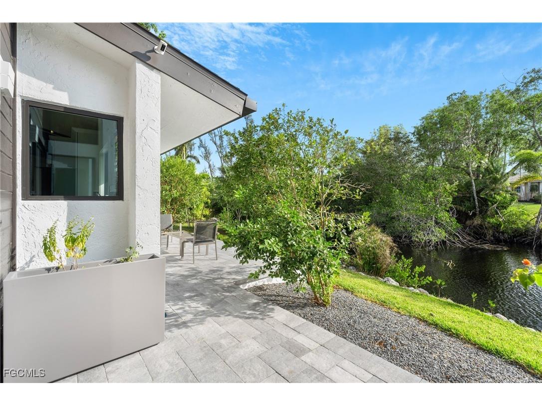 15600 Light Blue Circle Fort Myers FL 33908 2025010763 image45