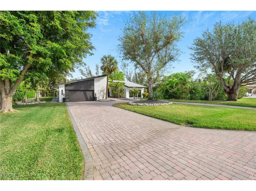 15600 Light Blue Circle Fort Myers FL 33908 2025010763 image6