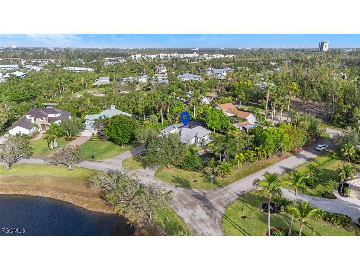 15600 Light Blue Circle Fort Myers FL 33908 2025010763 image8