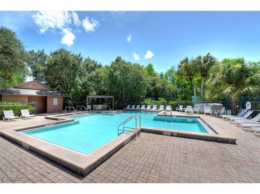 15600 Willow Oak Court Fort Myers FL 33912 2025007747 image34