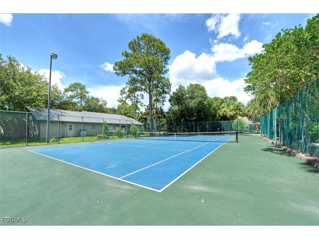 15600 Willow Oak Court Fort Myers FL 33912 2025007747 image35