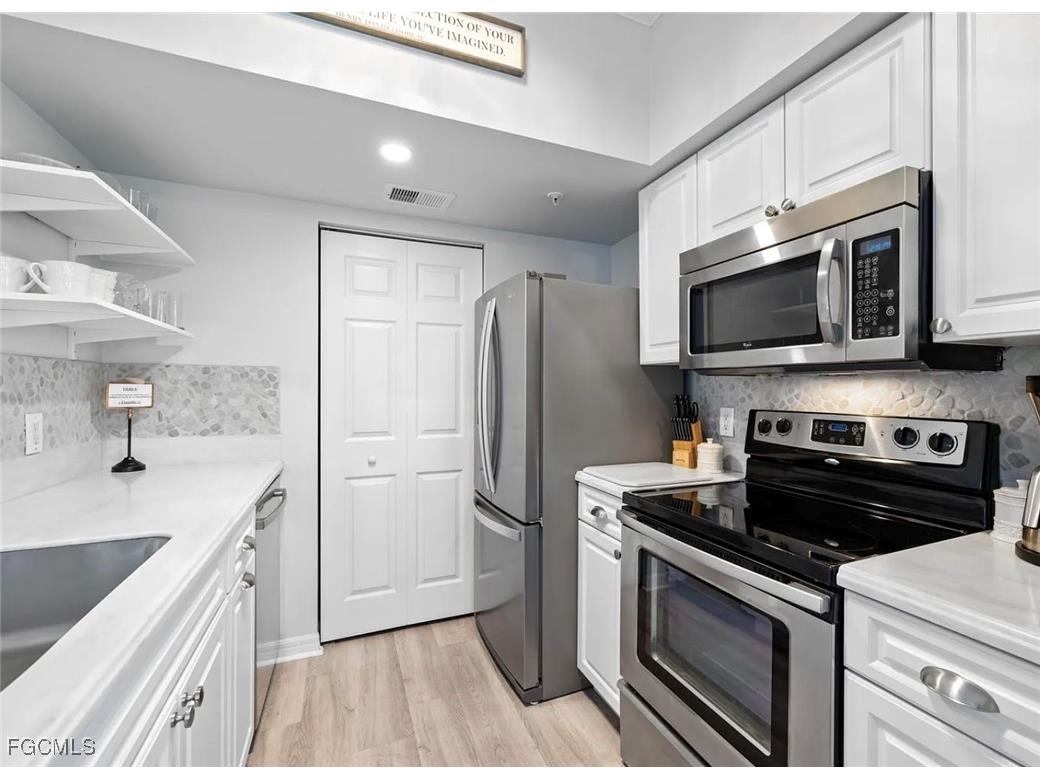 15605 Ocean Walk Circle #106 Fort Myers FL 33908 2025009687 image4