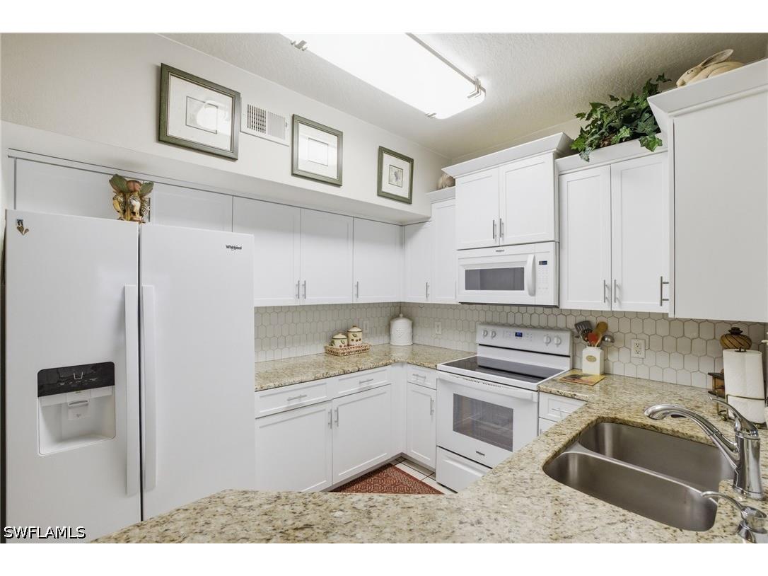 15605 Ocean Walk Circle #113 Fort Myers FL 33908 226017604 image4