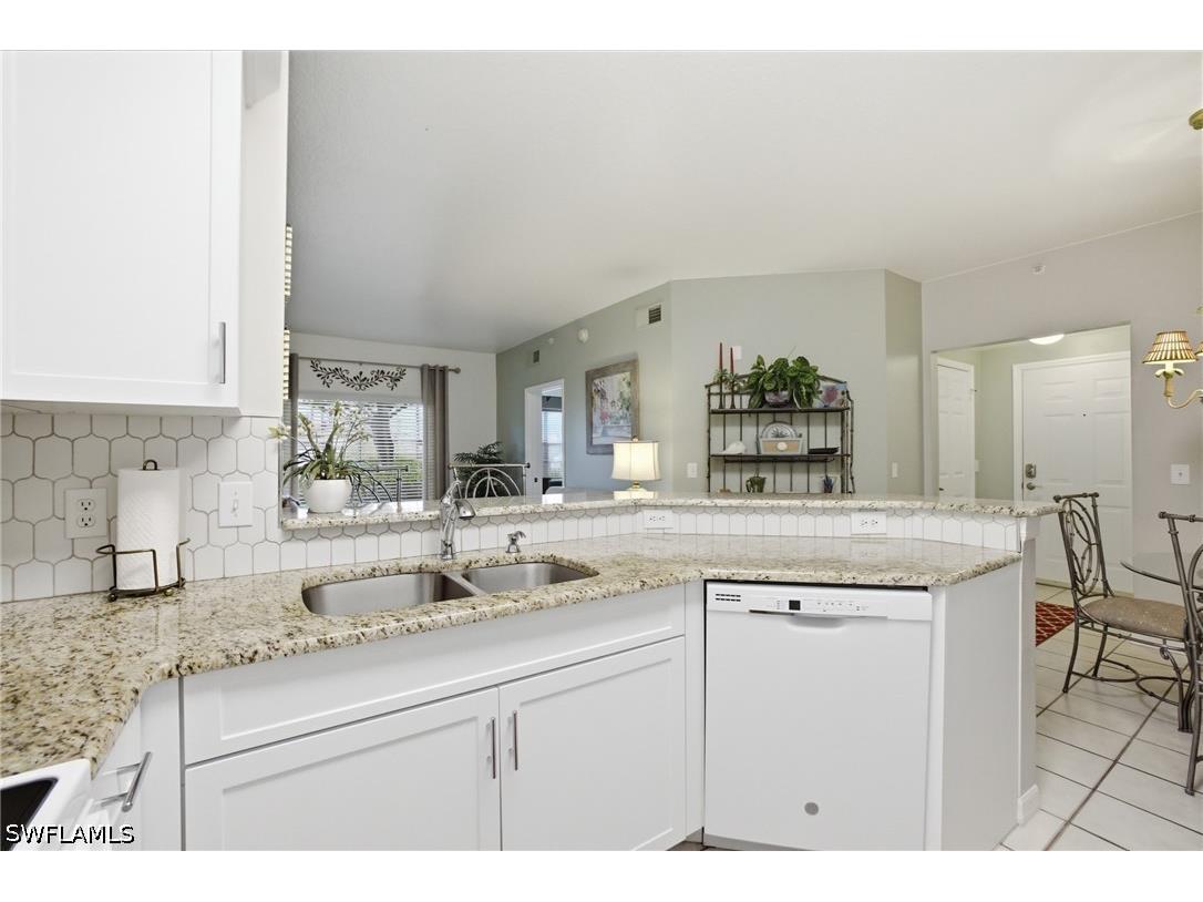 15605 Ocean Walk Circle #113 Fort Myers FL 33908 226017604 image7