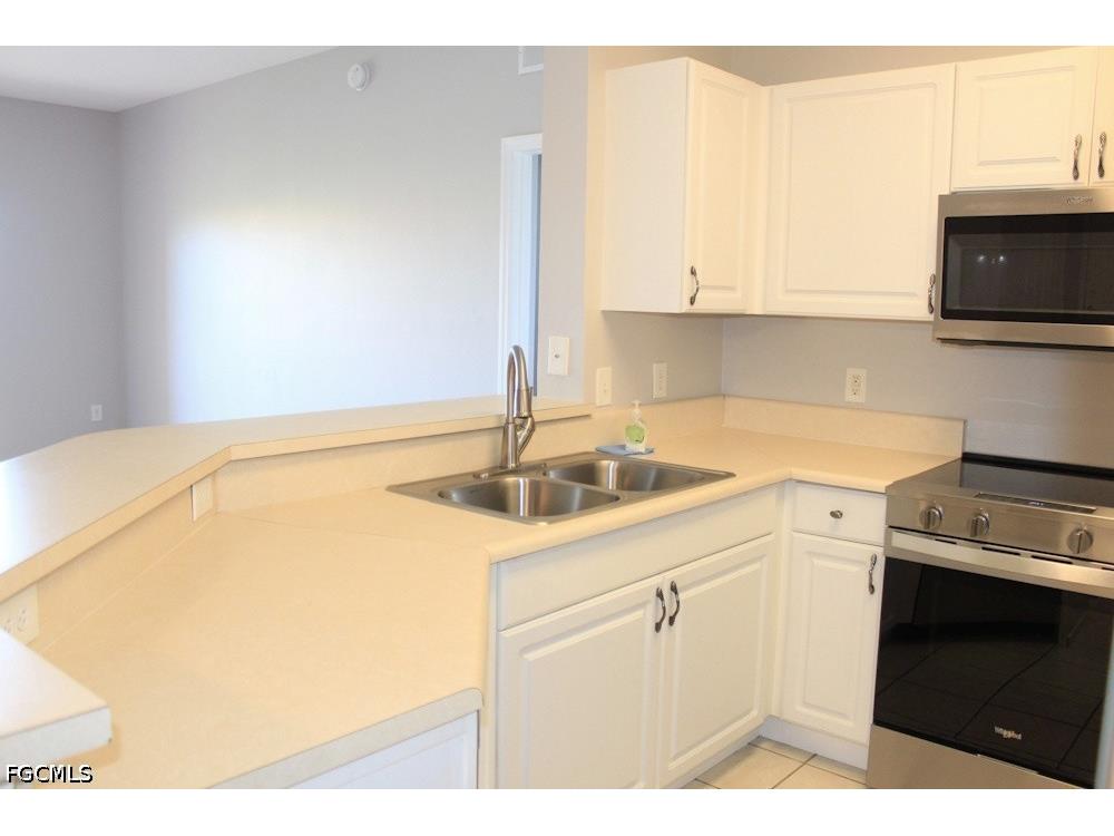 15605 Ocean Walk Circle #303 Fort Myers FL 33908 2026020473 image9