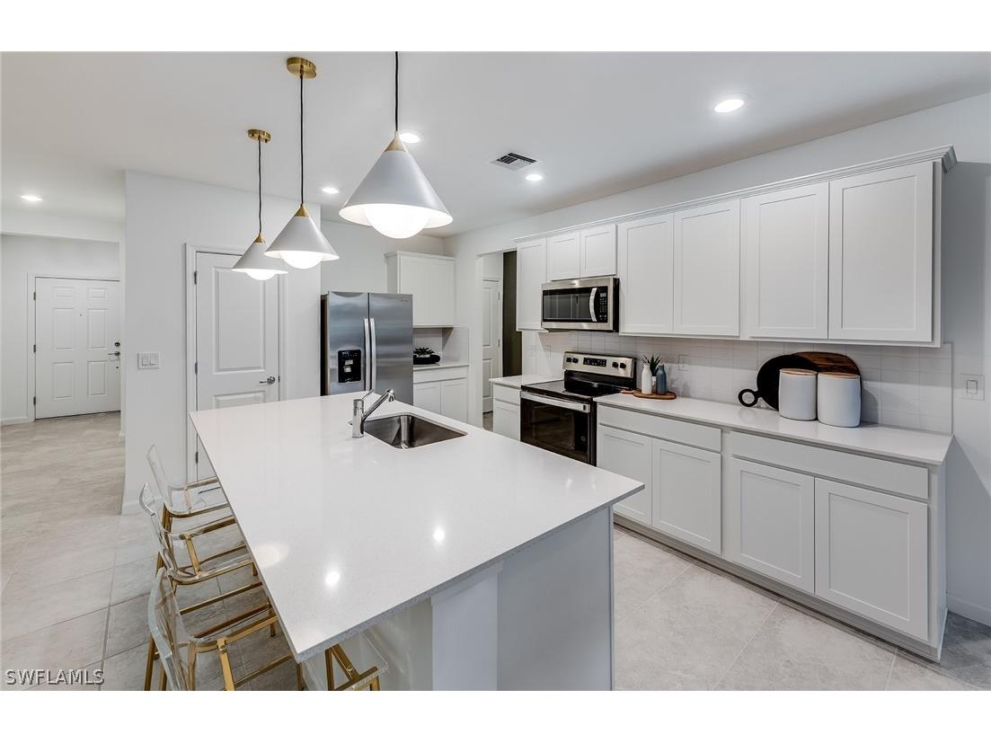 1561 Lake Jessup Circle Cape Coral FL 33909 226011148 image8