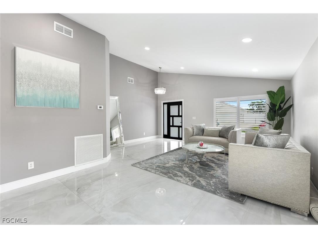 15613 Beachcomber Avenue Fort Myers FL 33908 2026007725 image10