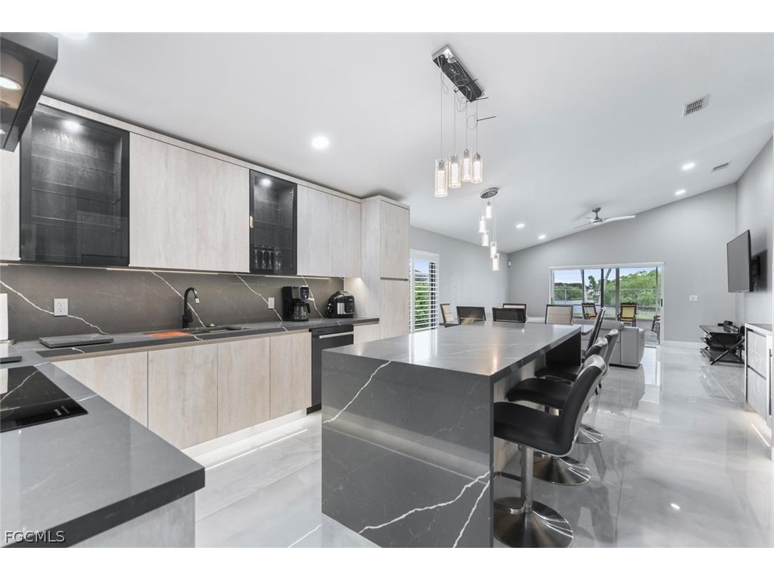 15613 Beachcomber Avenue Fort Myers FL 33908 2026007725 image12