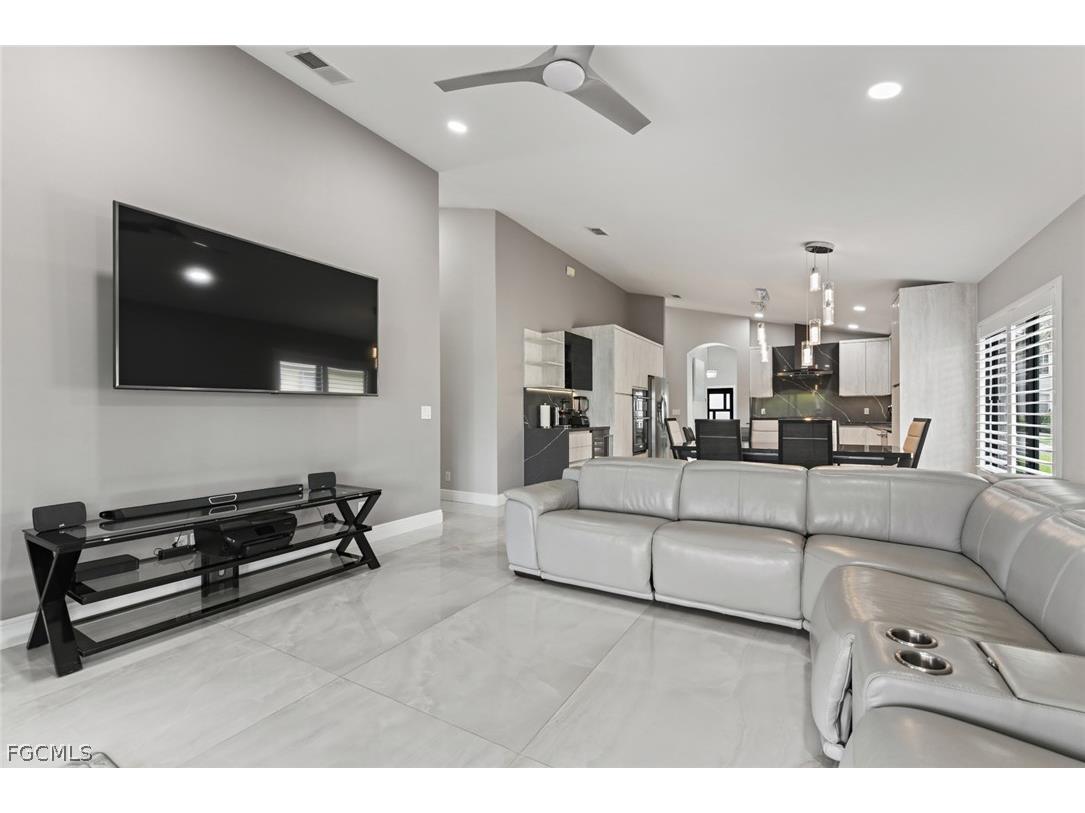 15613 Beachcomber Avenue Fort Myers FL 33908 2026007725 image24