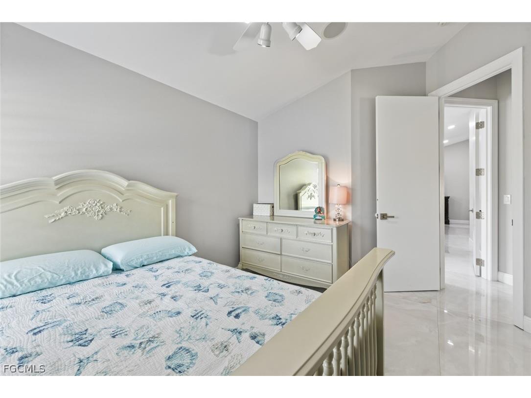 15613 Beachcomber Avenue Fort Myers FL 33908 2026007725 image30