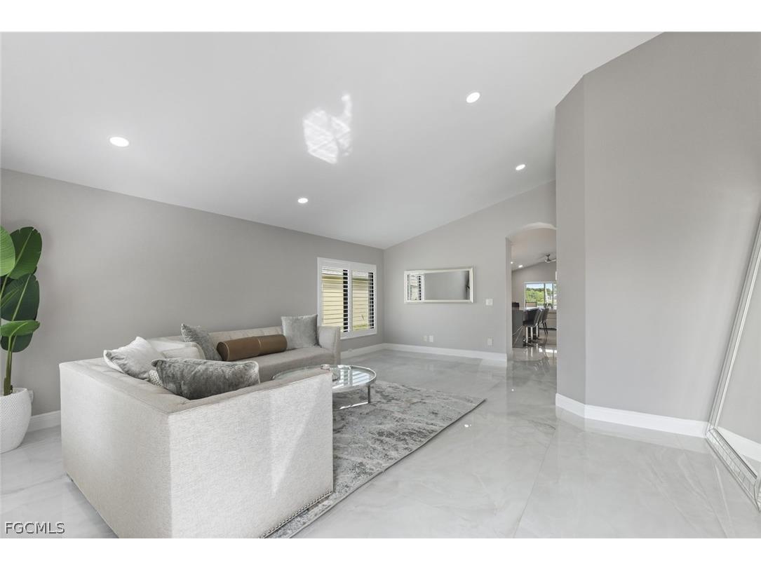 15613 Beachcomber Avenue Fort Myers FL 33908 2026007725 image8