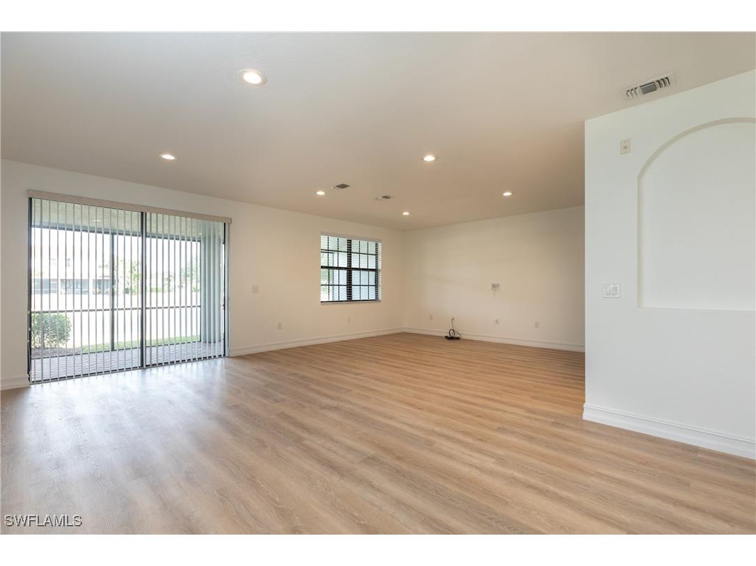 15618 Summit Place Circle #396 Naples FL 34119 225058504 image2