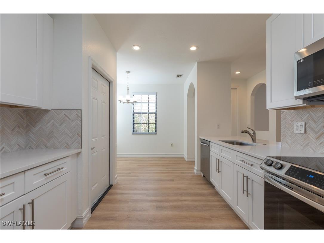 15618 Summit Place Circle #396 Naples FL 34119 225058504 image5