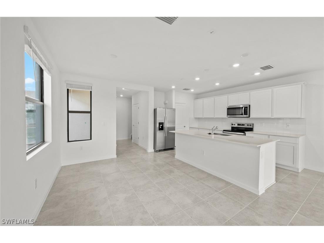 1562 Lake Jessup Circle Cape Coral FL 33909 226012340 image7