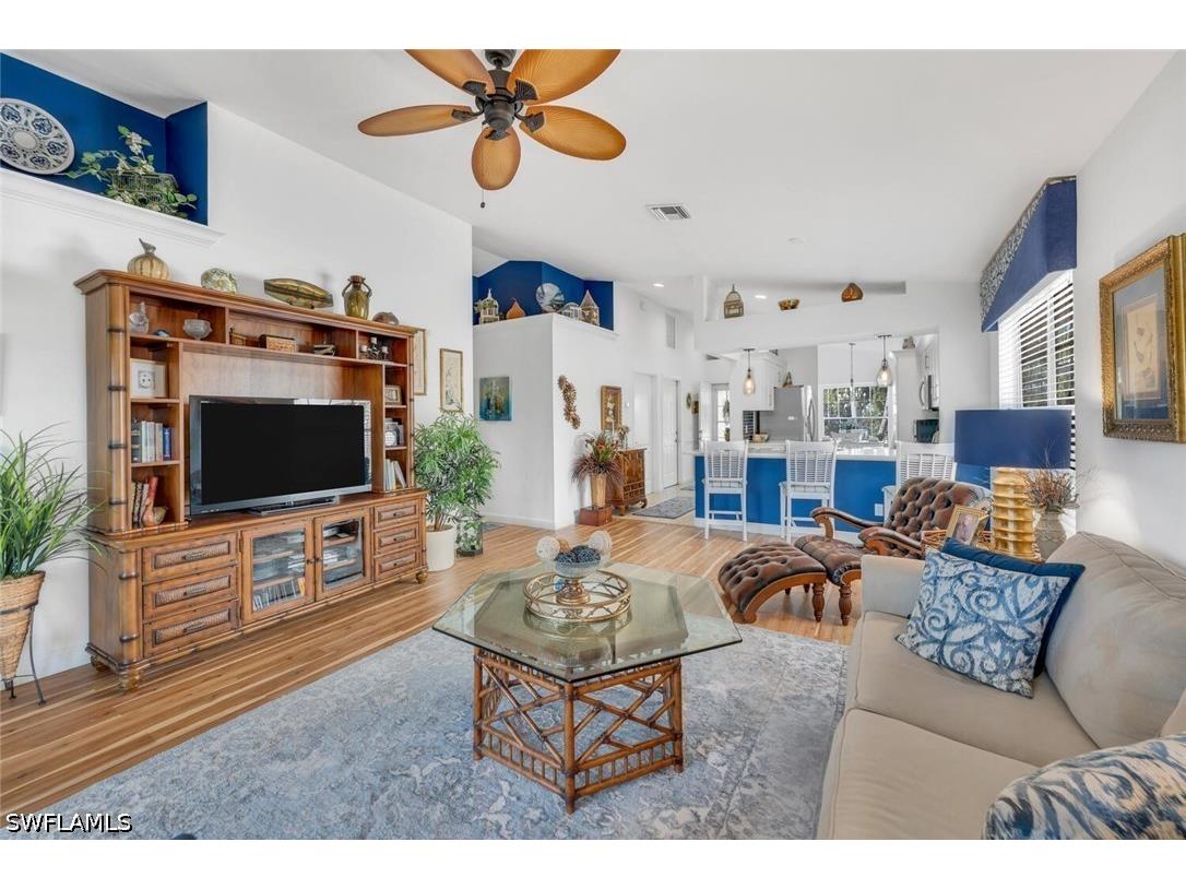 1562 Weybridge Circle #31 Naples FL 34110 226012470 image10