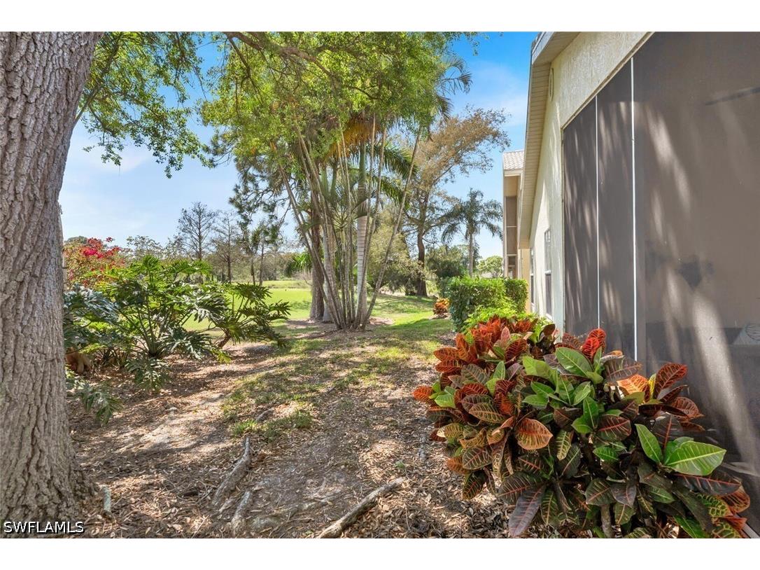 1562 Weybridge Circle #31 Naples FL 34110 226012470 image13
