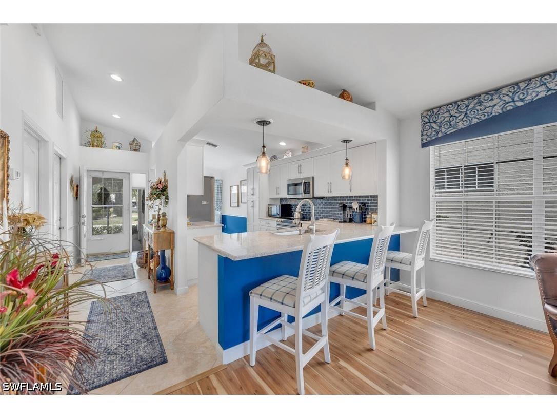1562 Weybridge Circle #31 Naples FL 34110 226012470 image5