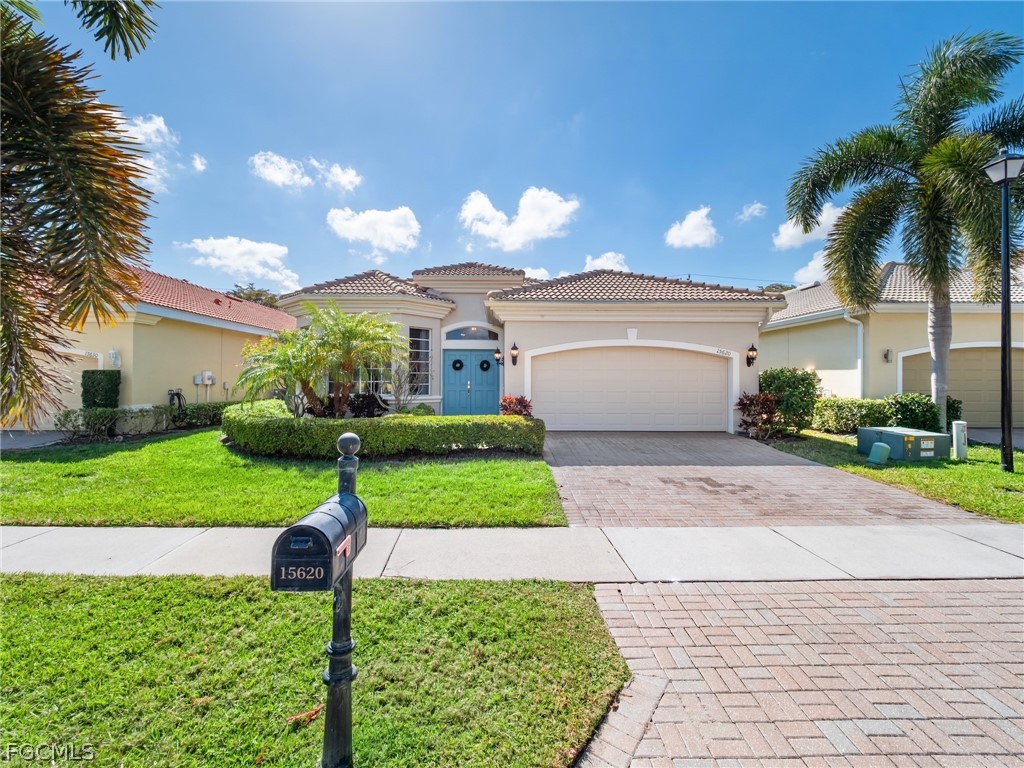 15620 Laguna Hills Drive Fort Myers FL 33908 2026009411 image1