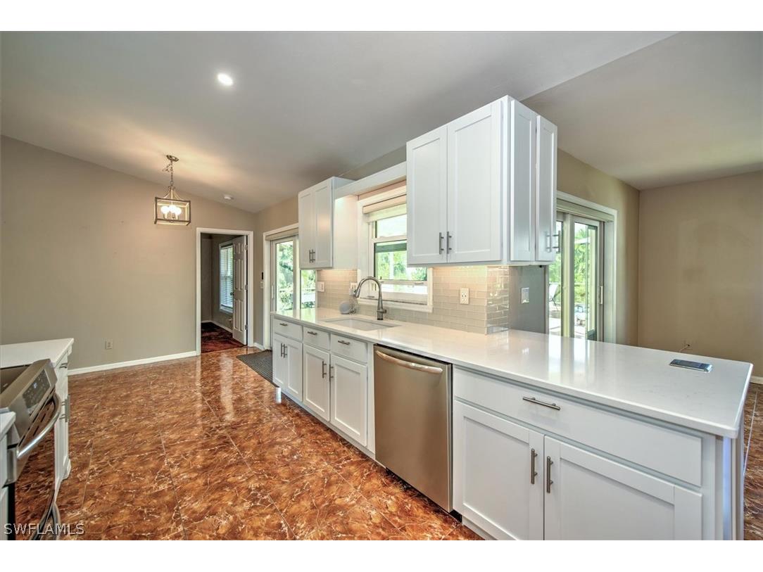 15627 Sunny Crest Lane Fort Myers FL 33905 224026139 image6