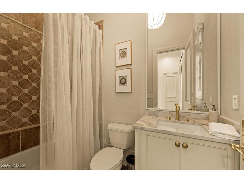 15627 Villoresi Way Naples FL 34110 225082141 image33