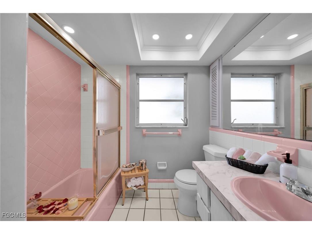 1563 Covington Circle E Fort Myers FL 33919 2025012457 image26