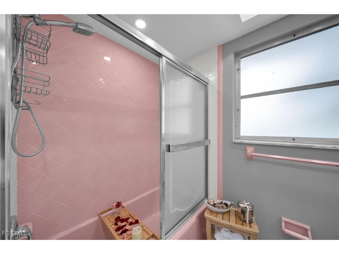 1563 Covington Circle E Fort Myers FL 33919 2025012457 image28