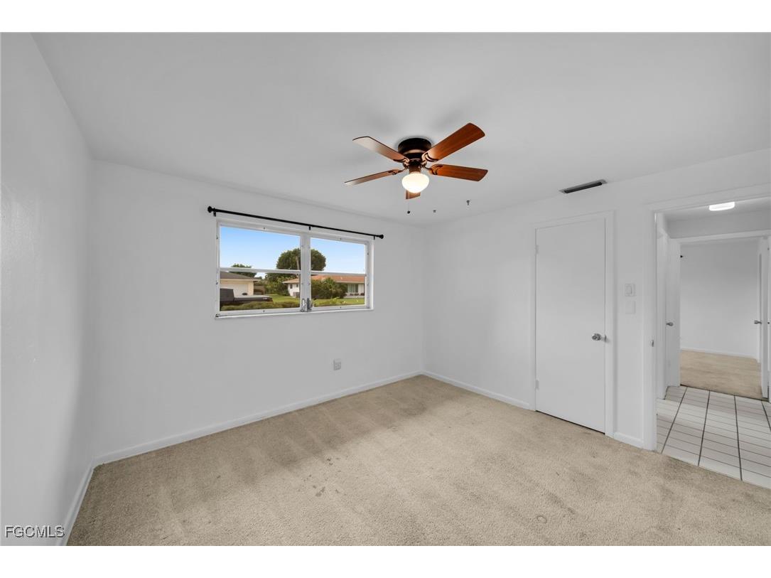 1563 Covington Circle E Fort Myers FL 33919 2025012457 image30
