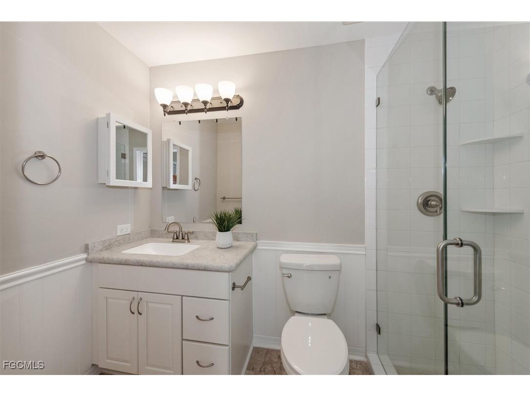 15630 Crystal Lake Drive #102 North Fort Myers FL 33917 2025013884 image19