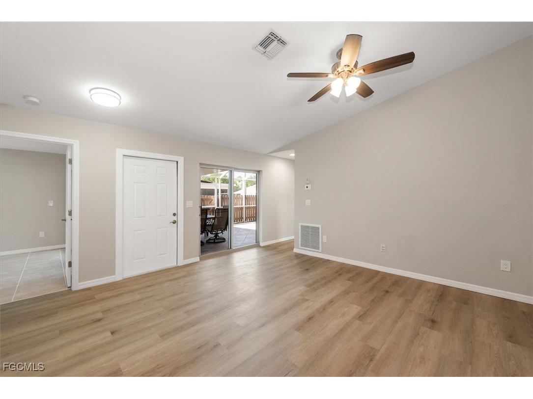 15630 Crystal Lake Drive #102 North Fort Myers FL 33917 2025013884 image28